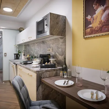 Kaiserstein Palace شقة براغ